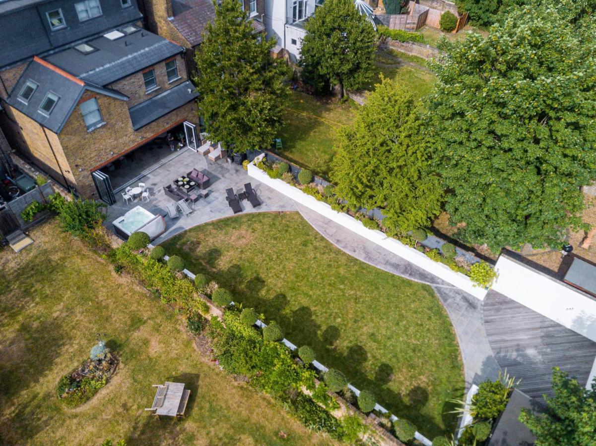 일링 Dream House London With Gym, Cinema And Housekeeper 빌라 외부 사진