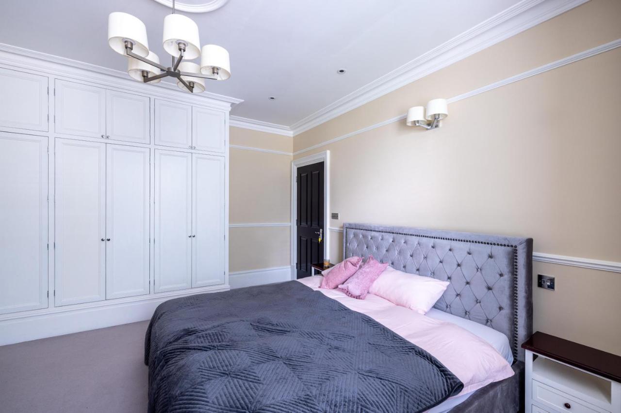 일링 Dream House London With Gym, Cinema And Housekeeper 빌라 외부 사진