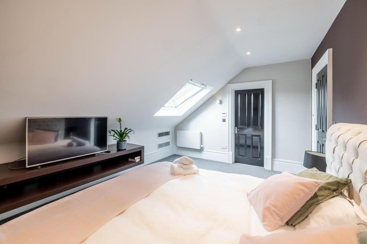 일링 Dream House London With Gym, Cinema And Housekeeper 빌라 외부 사진